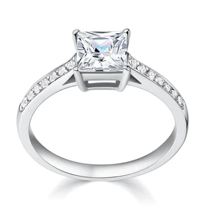 Leontina Gualtieri Ring | White Gold