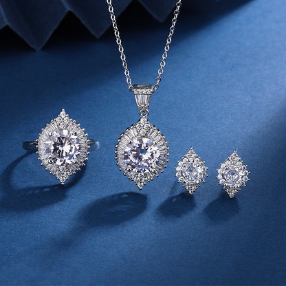 Aria Gaze Set | White Gold